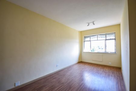 Apartamento à venda com 74m², 3 quartos e 1 vaga Apartamento à venda com 74m², 3 quartos e 1 vagaSala
