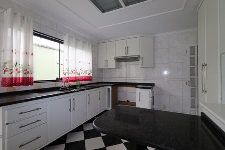 Casa à venda com 240m², 3 quartos e 5 vagasCozinha