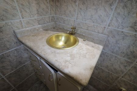 Casa à venda com 240m², 3 quartos e 5 vagasBanheiro Social 2 - Pia