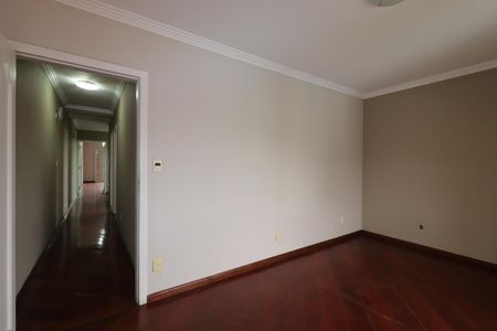 Casa à venda com 240m², 3 quartos e 5 vagasQuarto 1