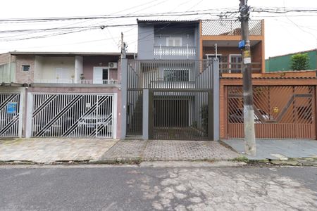 Casa à venda com 240m², 3 quartos e 5 vagasFachada