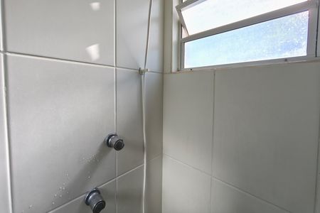 Apartamento à venda com 56m², 2 quartos e 1 vaga Apartamento à venda com 56m², 2 quartos e 1 vagaBanheiro Suíte