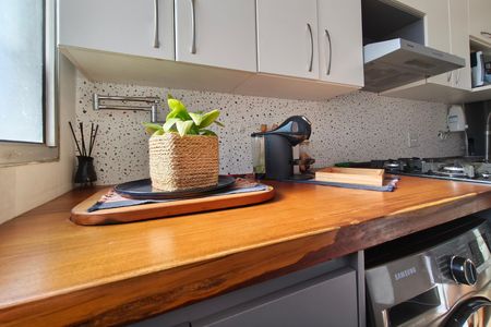 Apartamento à venda com 56m², 2 quartos e 1 vaga Apartamento à venda com 56m², 2 quartos e 1 vagaÁrea de Serviço