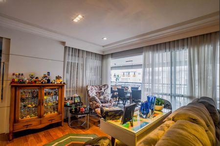 Apartamento à venda com 177m², 3 quartos e 4 vagas Apartamento à venda com 177m², 3 quartos e 4 vagasSala