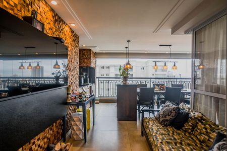 Apartamento à venda com 177m², 3 quartos e 4 vagas Apartamento à venda com 177m², 3 quartos e 4 vagasVaranda gourmet