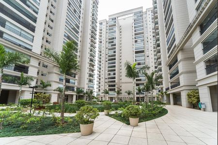 Apartamento à venda com 177m², 3 quartos e 4 vagas Apartamento à venda com 177m², 3 quartos e 4 vagasÁrea comum