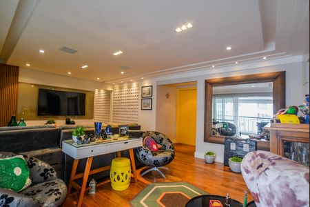 Apartamento à venda com 177m², 3 quartos e 4 vagas Apartamento à venda com 177m², 3 quartos e 4 vagasSala