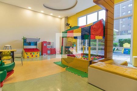 Apartamento à venda com 177m², 3 quartos e 4 vagas Apartamento à venda com 177m², 3 quartos e 4 vagasBrinquedoteca