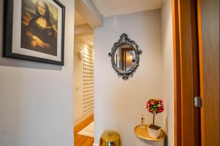 Apartamento à venda com 177m², 3 quartos e 4 vagas Apartamento à venda com 177m², 3 quartos e 4 vagasCorredor