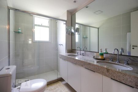 Casa à venda com 450m², 4 quartos e 2 vagas