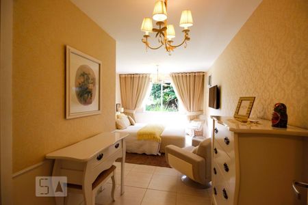 Casa à venda com 450m², 4 quartos e 2 vagas