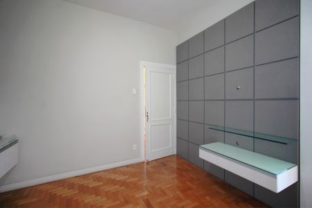 Apartamento à venda com 222m², 4 quartos e sem vagaQuarto 1