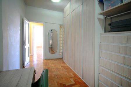 Apartamento à venda com 222m², 4 quartos e sem vagaQuarto 2