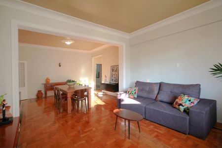 Apartamento à venda com 222m², 4 quartos e sem vagaSala