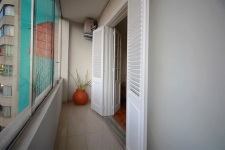 Apartamento à venda com 222m², 4 quartos e sem vagaVaranda da Suíte 1