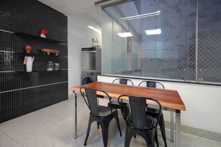 Apartamento à venda com 222m², 4 quartos e sem vagaCozinha