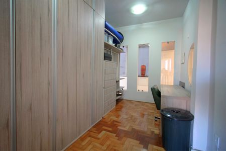 Apartamento à venda com 222m², 4 quartos e sem vagaQuarto 2
