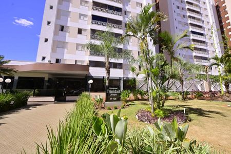 Apartamento para alugar com 75m², 3 quartos e 2 vagasFachada