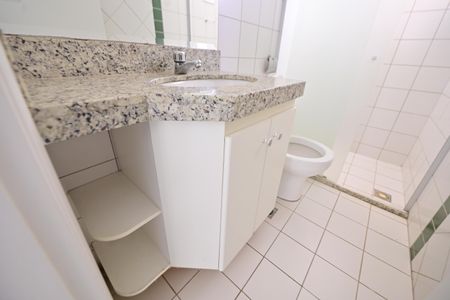 Apartamento para alugar com 75m², 3 quartos e 2 vagasBanheiro Social