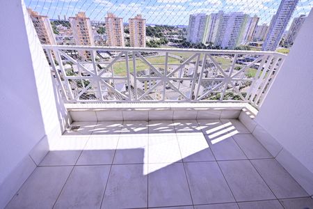 Apartamento para alugar com 75m², 3 quartos e 2 vagasVaranda
