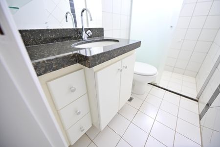 Apartamento para alugar com 75m², 3 quartos e 2 vagasBanheiro Suíte