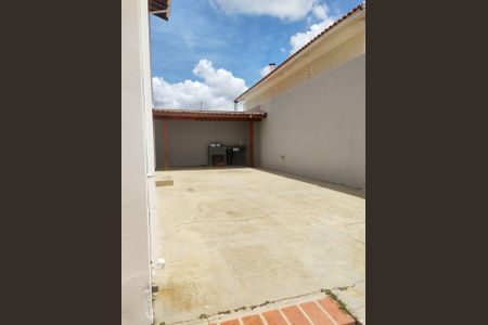 Casa à venda com 235m², 3 quartos e 2 vagasFoto 23