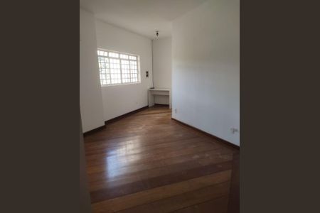 Casa à venda com 235m², 3 quartos e 2 vagasFoto 11