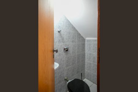 Casa à venda com 120m², 2 quartos e 4 vagas Casa à venda com 120m², 2 quartos e 4 vagasLavabo