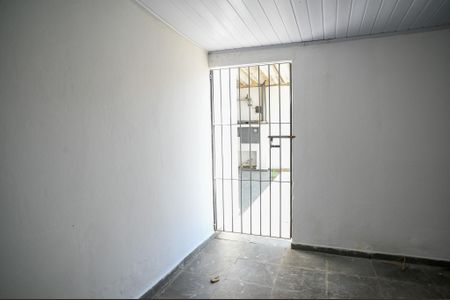 Casa à venda com 120m², 2 quartos e 4 vagas Casa à venda com 120m², 2 quartos e 4 vagasÁrea de Serviço