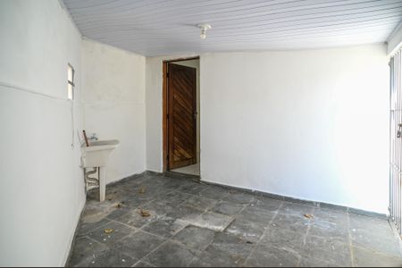 Casa à venda com 120m², 2 quartos e 4 vagas Casa à venda com 120m², 2 quartos e 4 vagasÁrea de Serviço