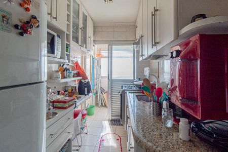 Apartamento à venda com 56m², 2 quartos e 2 vagas Apartamento à venda com 56m², 2 quartos e 2 vagasCozinha