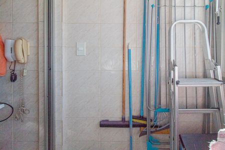 Apartamento à venda com 56m², 2 quartos e 2 vagas Apartamento à venda com 56m², 2 quartos e 2 vagasÁrea de Serviço