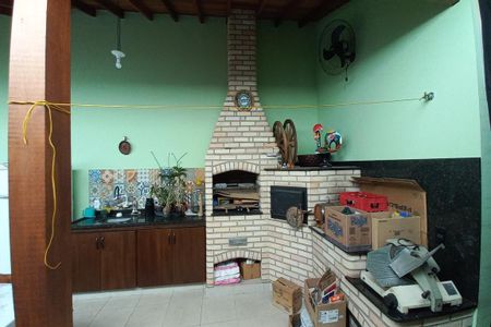 Casa à venda com 259m², 3 quartos e 15 vagas Casa à venda com 259m², 3 quartos e 15 vagasVista da Suíte 3