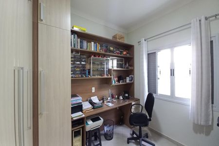 Casa à venda com 259m², 3 quartos e 15 vagas Casa à venda com 259m², 3 quartos e 15 vagasQuarto 1