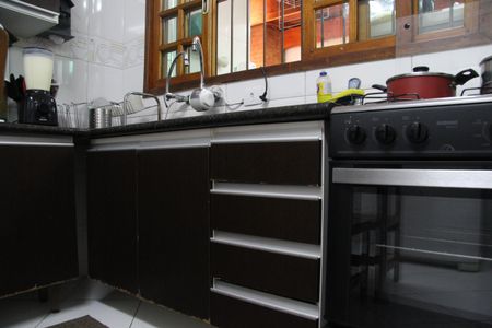 Casa à venda com 125m², 3 quartos e 2 vagasCozinha