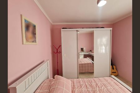 Casa à venda com 125m², 3 quartos e 2 vagasQuarto 