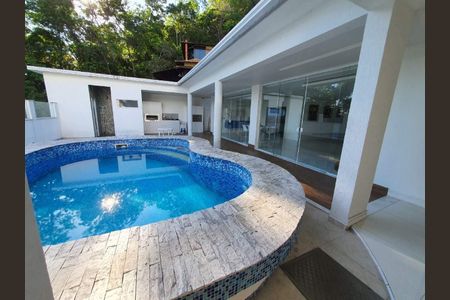 Casa à venda com 500m², 4 quartos e 4 vagas