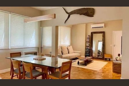 Apartamento à venda com 165m², 2 quartos e sem vaga