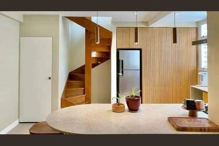 Apartamento à venda com 165m², 2 quartos e sem vaga