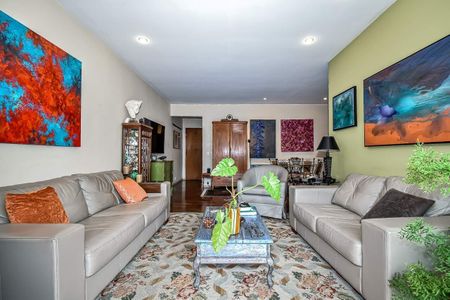 Apartamento à venda com 120m², 3 quartos e 2 vagas