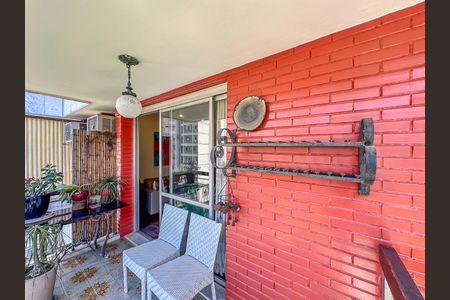 Apartamento à venda com 120m², 3 quartos e 2 vagasSala