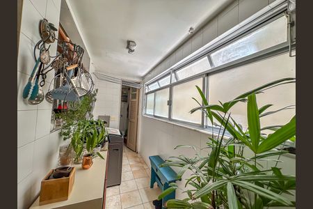 Apartamento à venda com 120m², 3 quartos e 2 vagasÁrea de Serviço