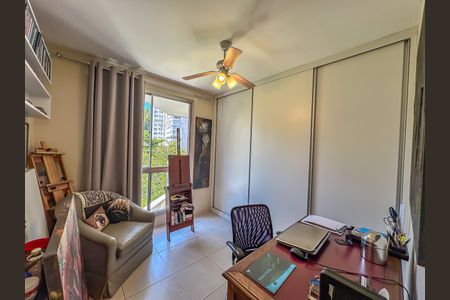 Apartamento à venda com 120m², 3 quartos e 2 vagasQuarto 1