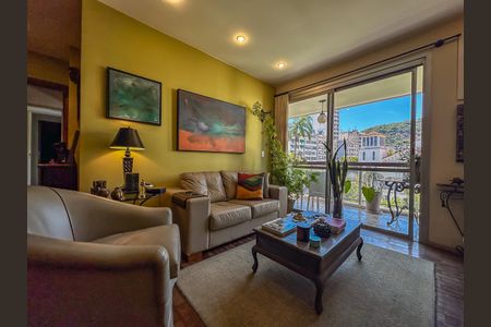 Apartamento à venda com 120m², 3 quartos e 2 vagasSala