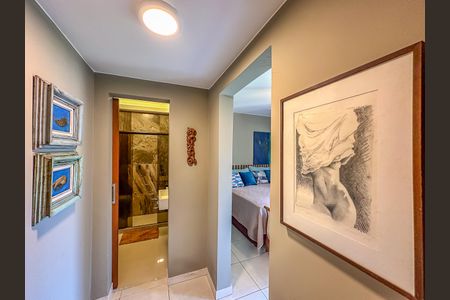 Apartamento à venda com 120m², 3 quartos e 2 vagasSuíte 1