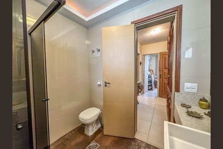 Apartamento à venda com 120m², 3 quartos e 2 vagasBanheiro