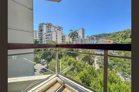 Apartamento à venda com 120m², 3 quartos e 2 vagasSala