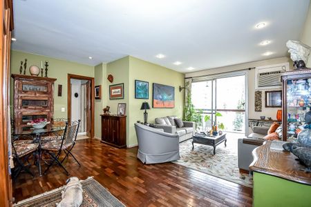 Apartamento à venda com 120m², 3 quartos e 2 vagas