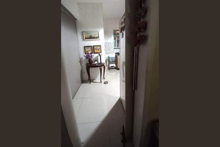 Casa à venda com 78m², 2 quartos e 1 vaga