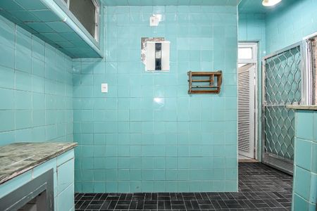 Casa à venda com 166m², 3 quartos e 1 vaga